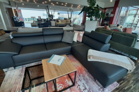Sofa / Couch - CANDY - Aspen in Leder mit motorischer Vorziehbank-Funktion