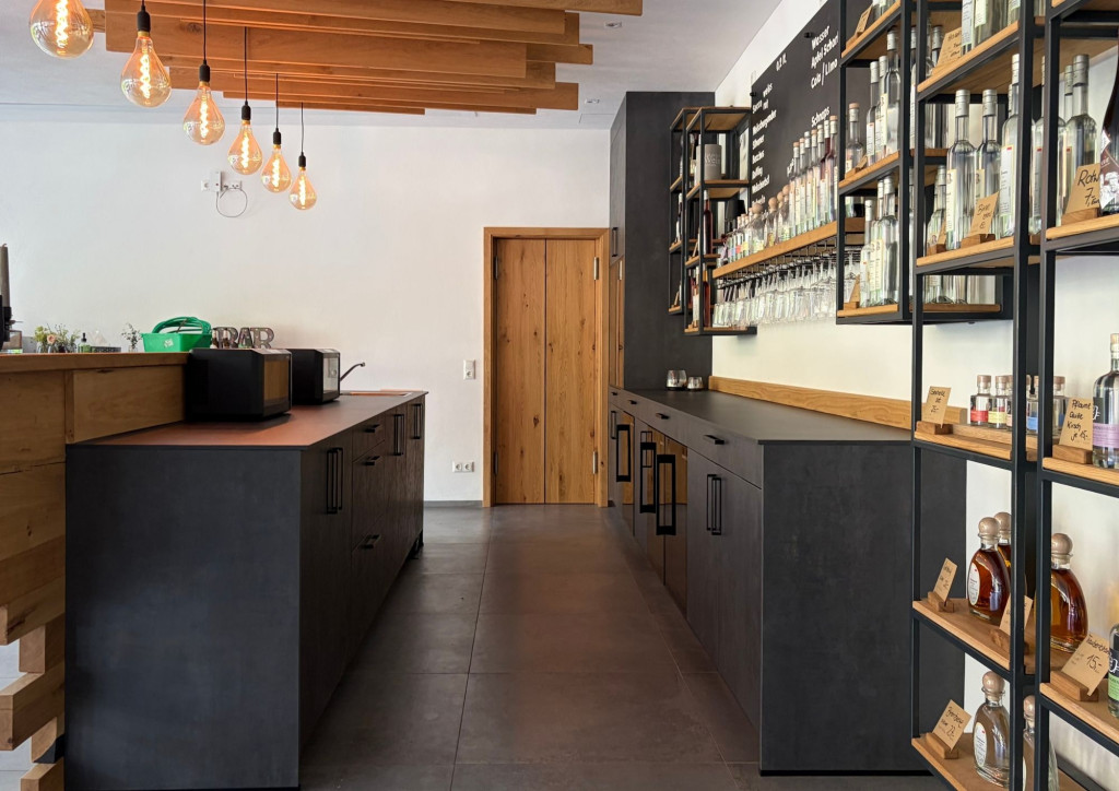 moderne Vinothek 
